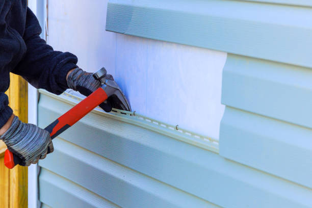 Reliable Siding Repair contractor in Braddock, PA by Creative Siding